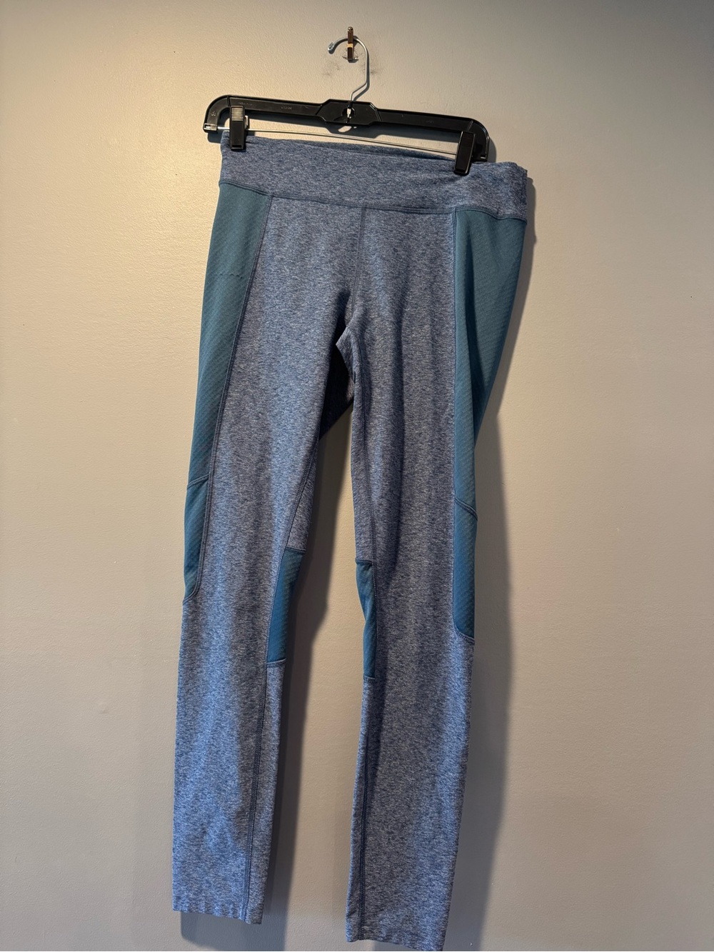 *The North Face Heather  Blue Girls' Leggings with Teal Panels